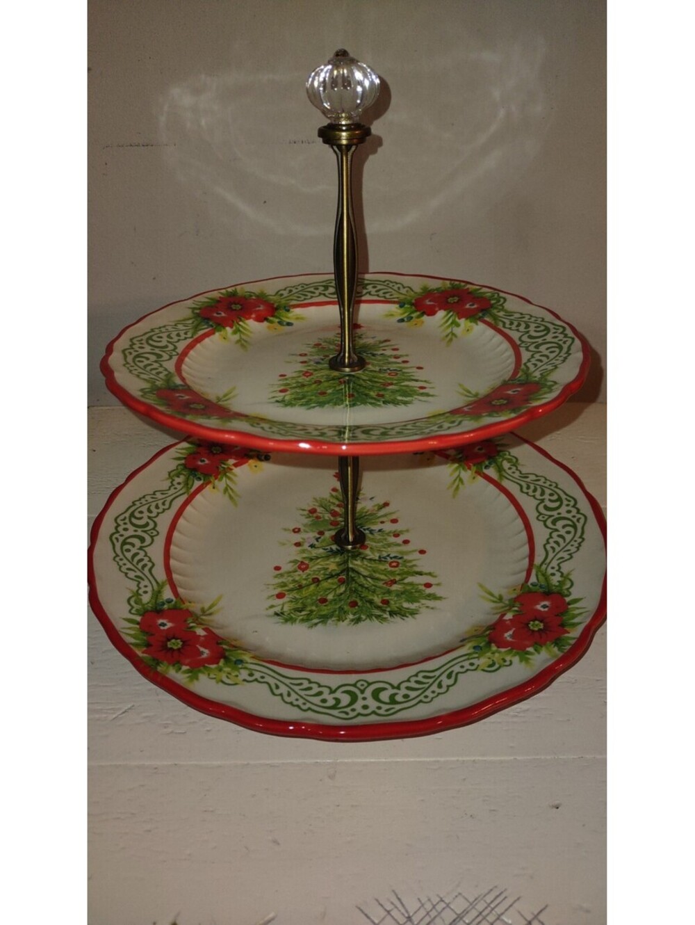 The Pioneer Woman Holiday Cheer 2-Tier Server